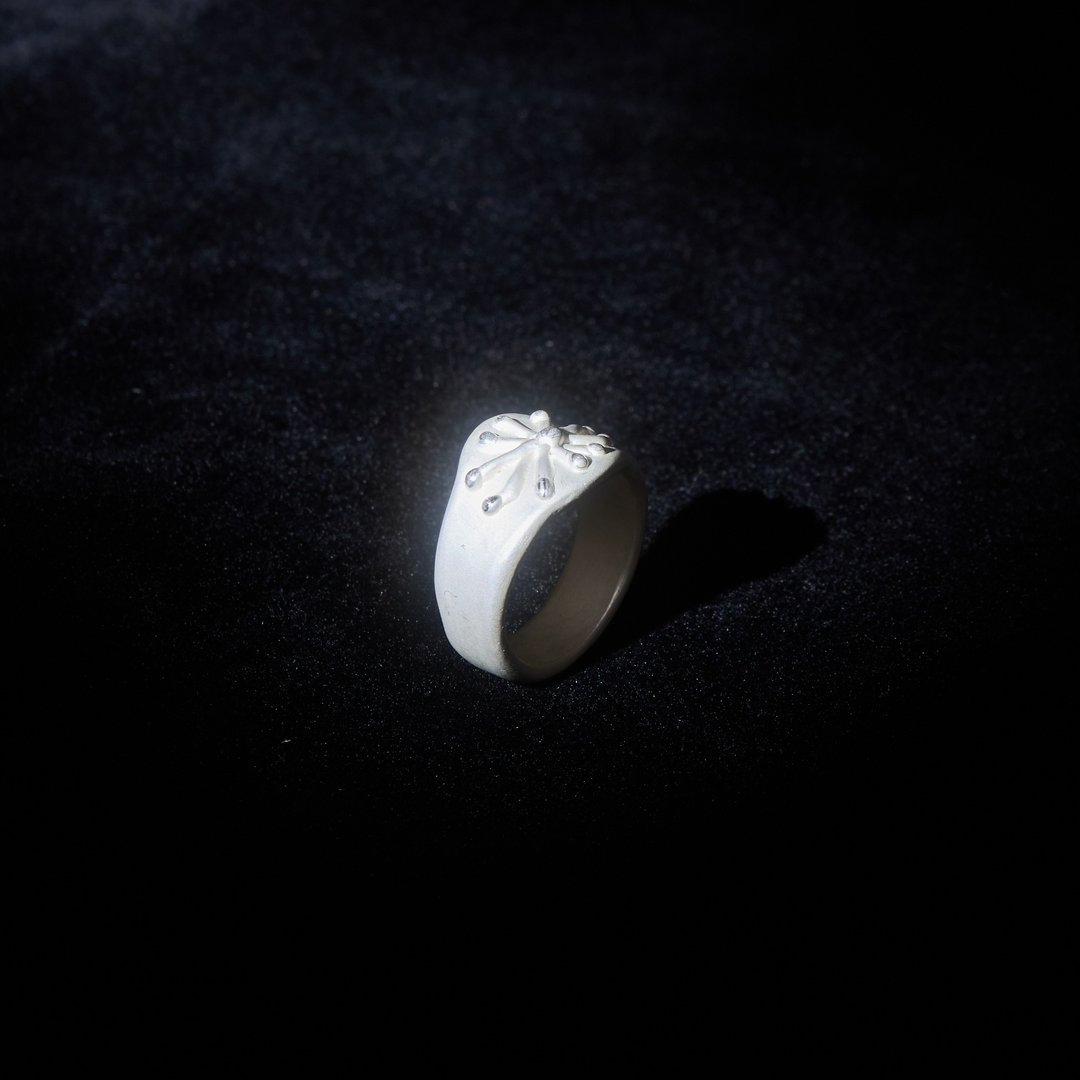 Flare Ring W | 925 Sterling Silver - 戒指 - 纯银 银色