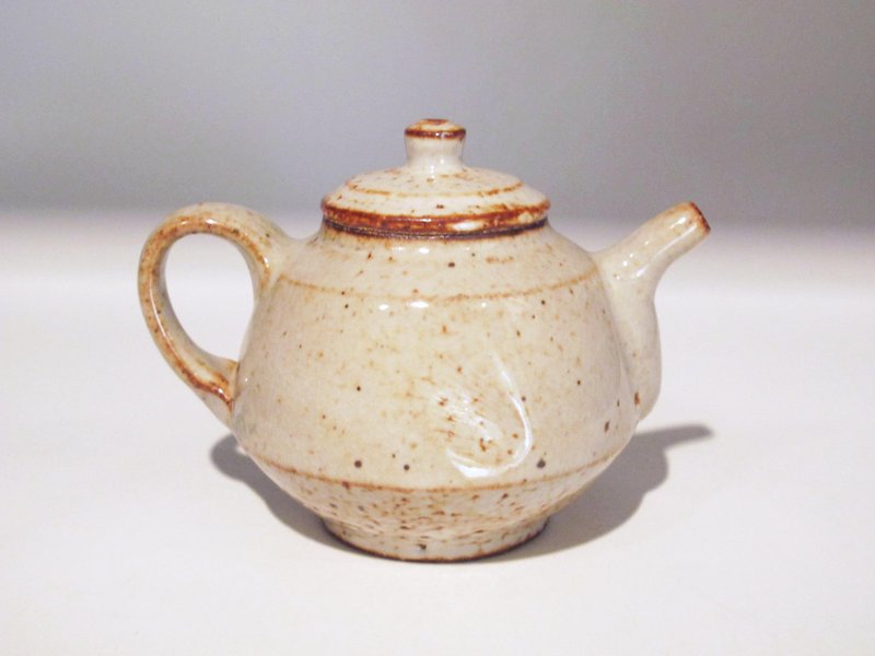 志野正把茶壶 - 茶具/茶杯 - 陶 卡其色