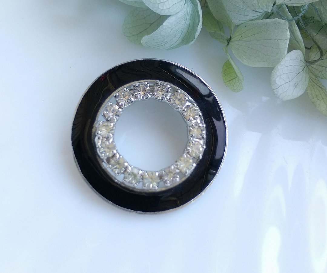 Vintage Jewelry 西洋古董饰品 小巧 黑珐琅 镶钻 环圈 别针 - 徽章/别针 - 其他金属 金色