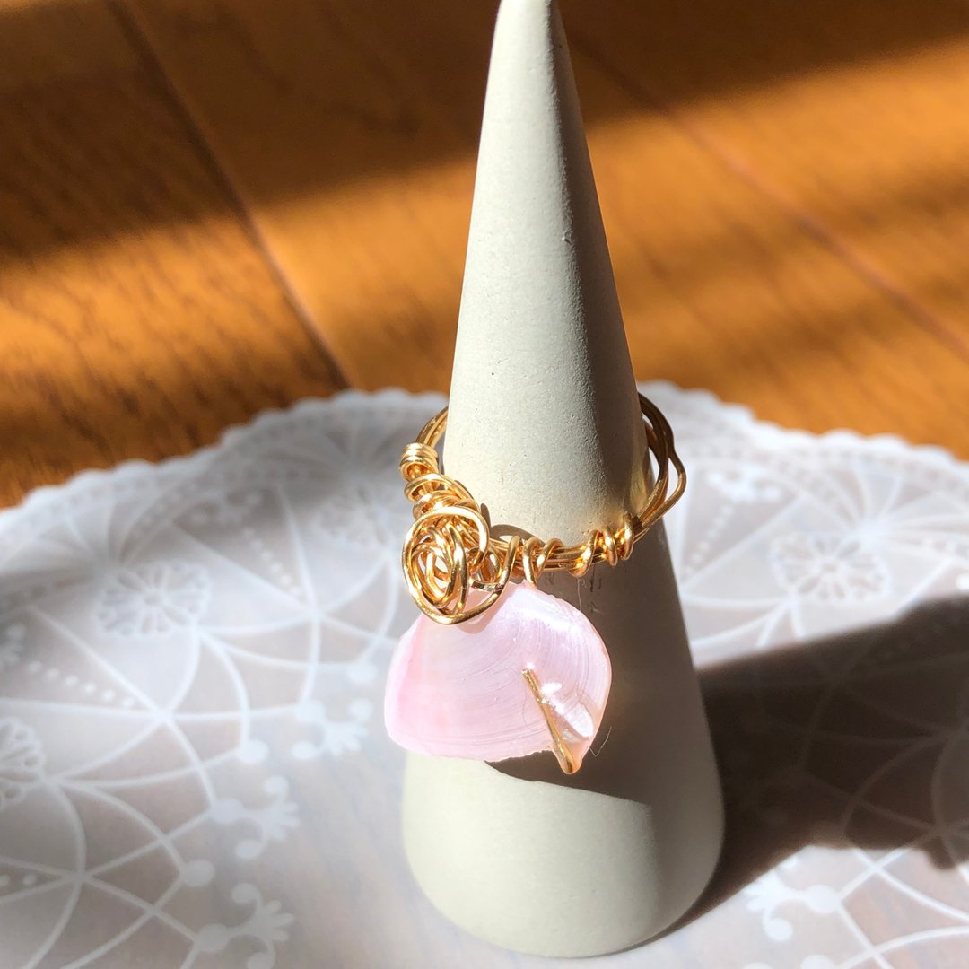 cherry shell gold ring - 戒指 - 贵金属 