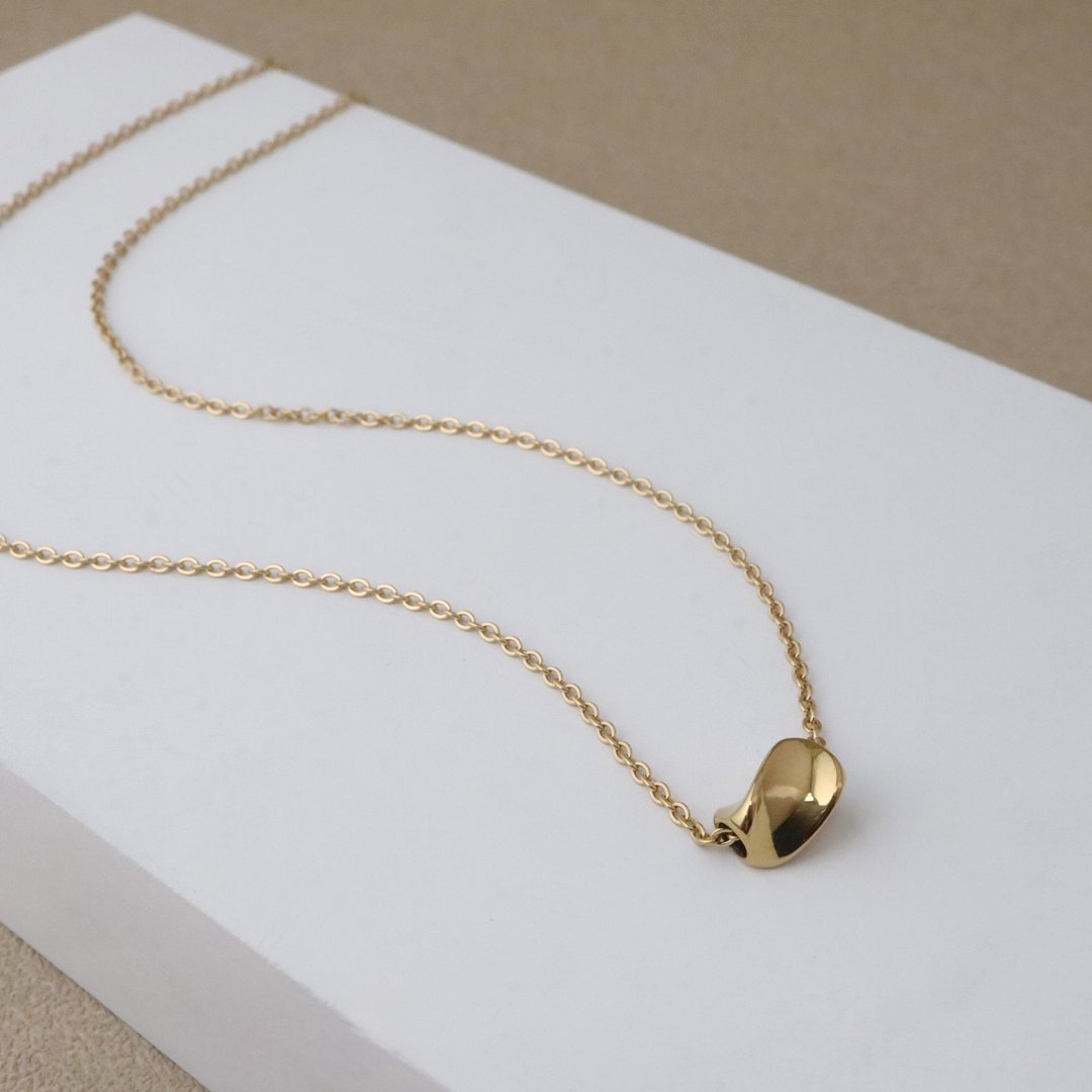 【SALE 换季出清】扭转幸福。白钢项链 - 项链 - 不锈钢 金色