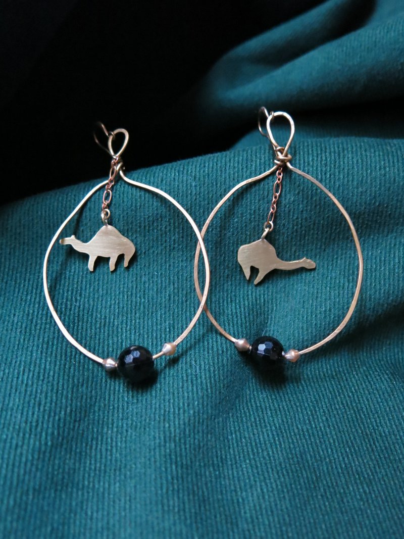 背负 行囊 - 耳环/耳夹 - 铜/黄铜 金色