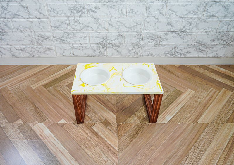 Fluid Art Dog Bowl Stand, Elevated dog feeder, Wood, Raised Dog Bowl, Rustic Far - 碗/碗架 - 木头 黄色