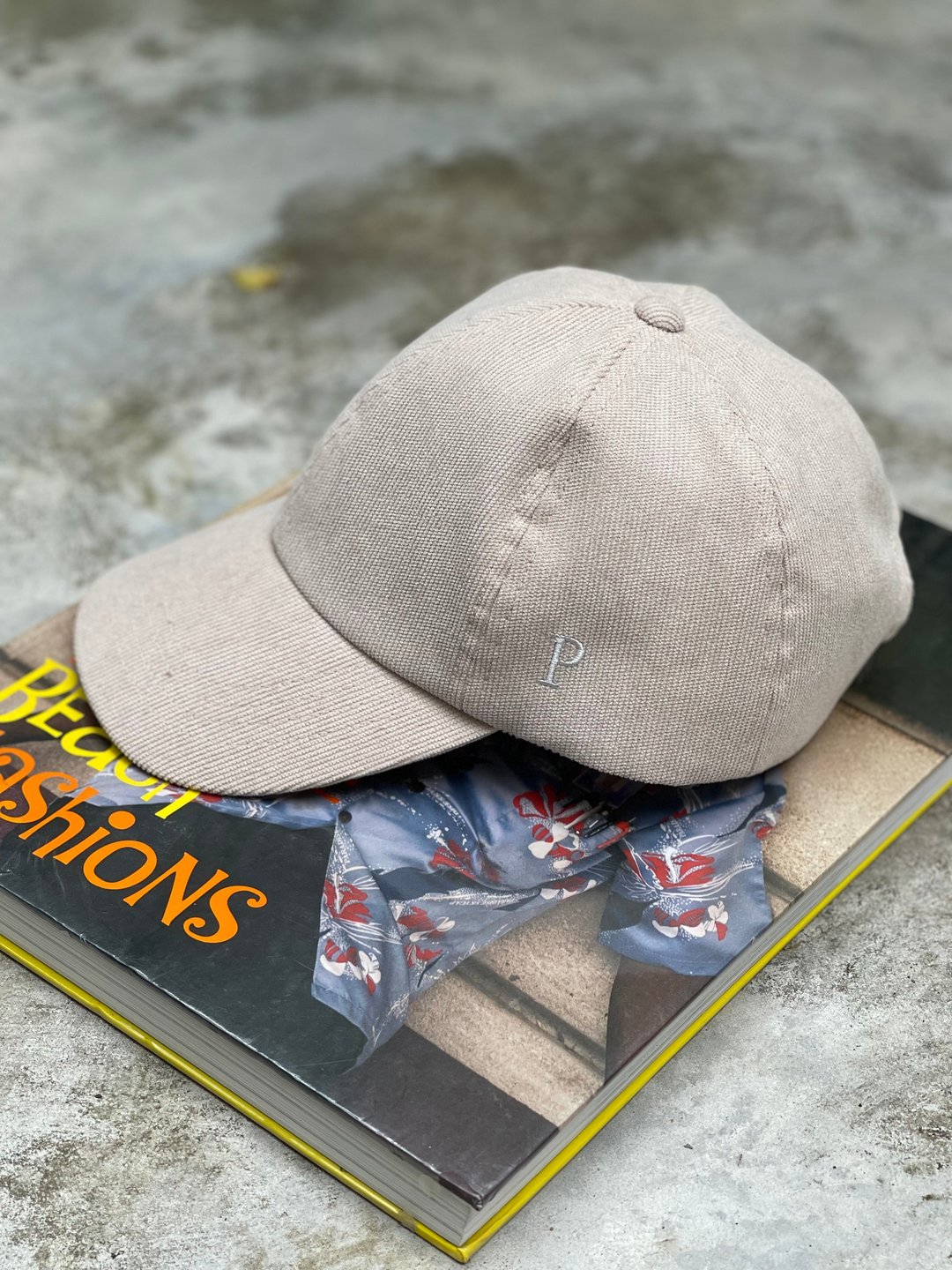 Kiss the Earth Cap Corduroy Khaki - 帽子 - 其他材质 