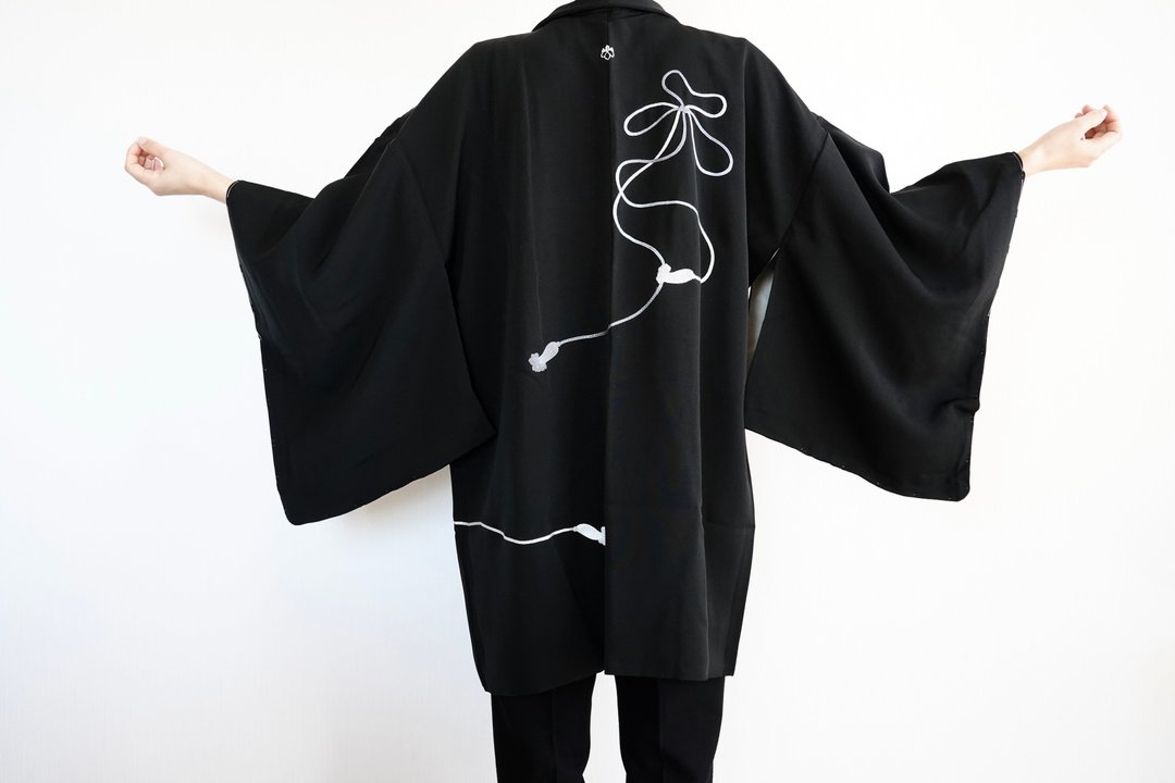 日本和服、黑色丝绸和服、刺绣羽织、正统和服 - 女装休闲/机能外套 - 丝．绢 黑色