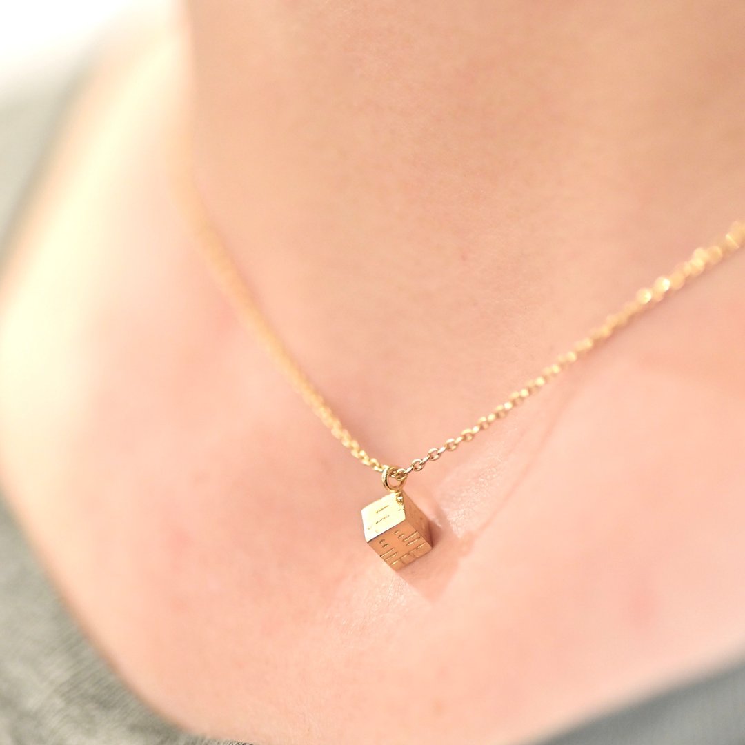 Nakameguro Necklace / Cube Gold - 项链 - 银 金色
