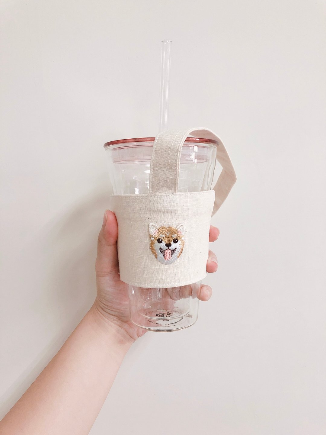【小熊比比】柴犬刺绣布贴竹节棉饮料杯套 - 随行杯提袋/水壶袋 - 棉 白色