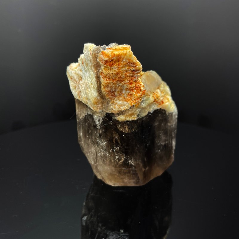 稀有特色茶水晶多种共生天河石原石矿烟晶70*47*40MM茶晶矿物标本 - 摆饰 - 水晶 咖啡色