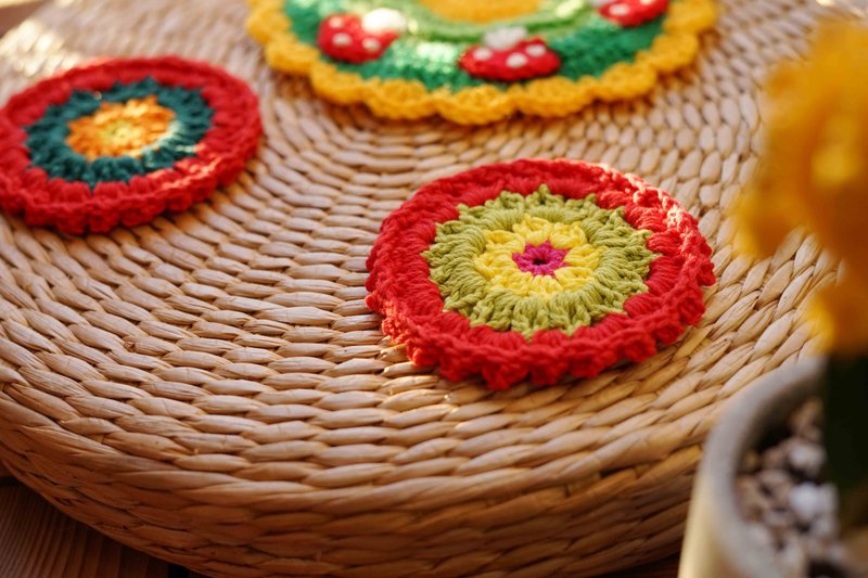 日本杂货-日本职人手工钩织万花筒杯垫 - 杯垫 - 聚酯纤维 多色