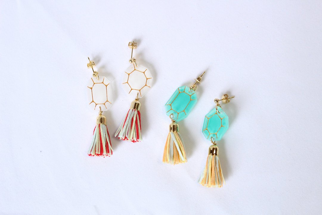 Mini Tassel Earrings - 耳环/耳夹 - 其他材质 多色