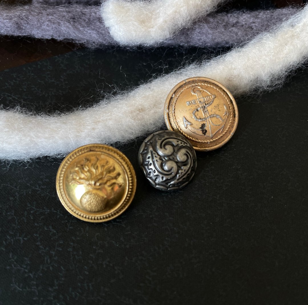 古董Vintage金色巴黎老钮扣3颗 W251 - 其他 - 其他金属 金色