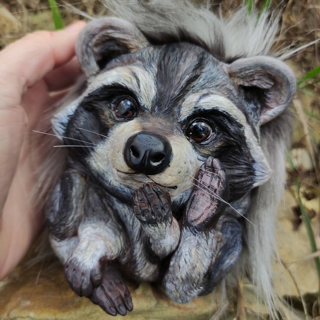 Cute Raccoon Art Doll, Handmade animal sculpture, Interior decor figurine - 玩偶/公仔 - 粘土 灰色
