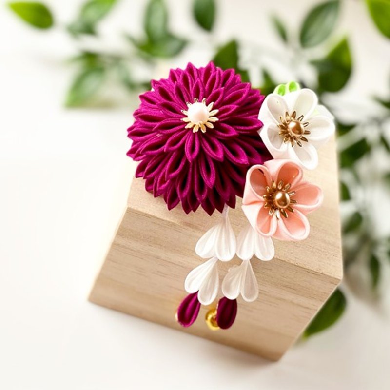 Shichigosan Hair ornament for small children Red-purple hairpin Knob work - 发饰 - 丝．绢 紫色