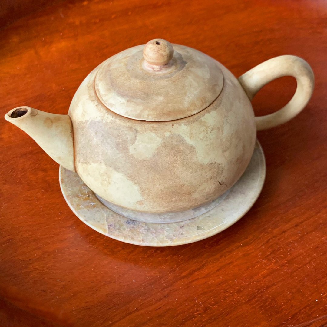 台湾 早期素雅茶壶│中国东峰落款 古韵犹存 底蕴深厚 - 茶具/茶杯 - 陶 多色