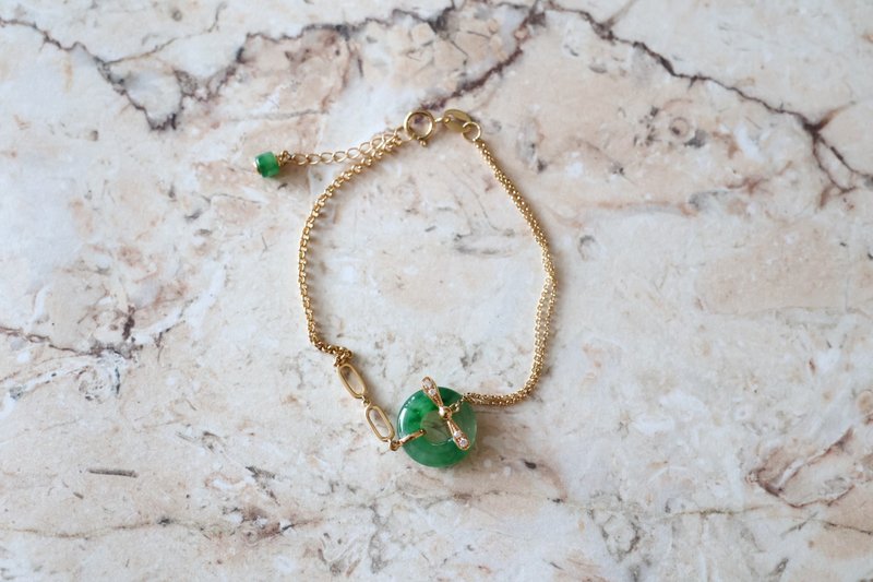 Journal-一点翠 (缅甸玉)冰玻种辣阳绿翡翠 平安扣18k金钻石手链 - 手链/手环 - 宝石 