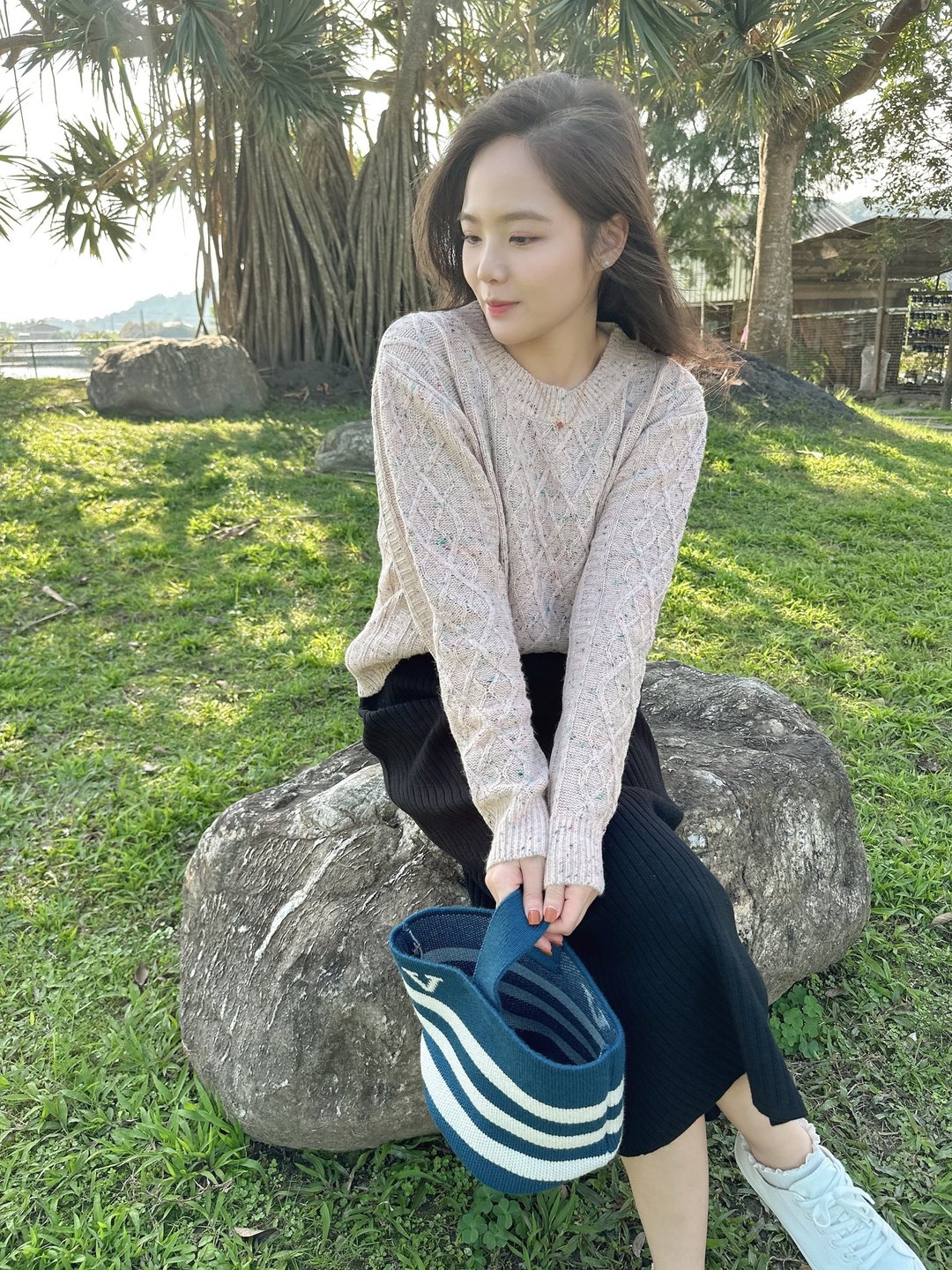 Venus 彩点短针织衫(粉)-台湾制-针织衫-毛衣 - 女装针织衫/毛衣 - 聚酯纤维 粉红色