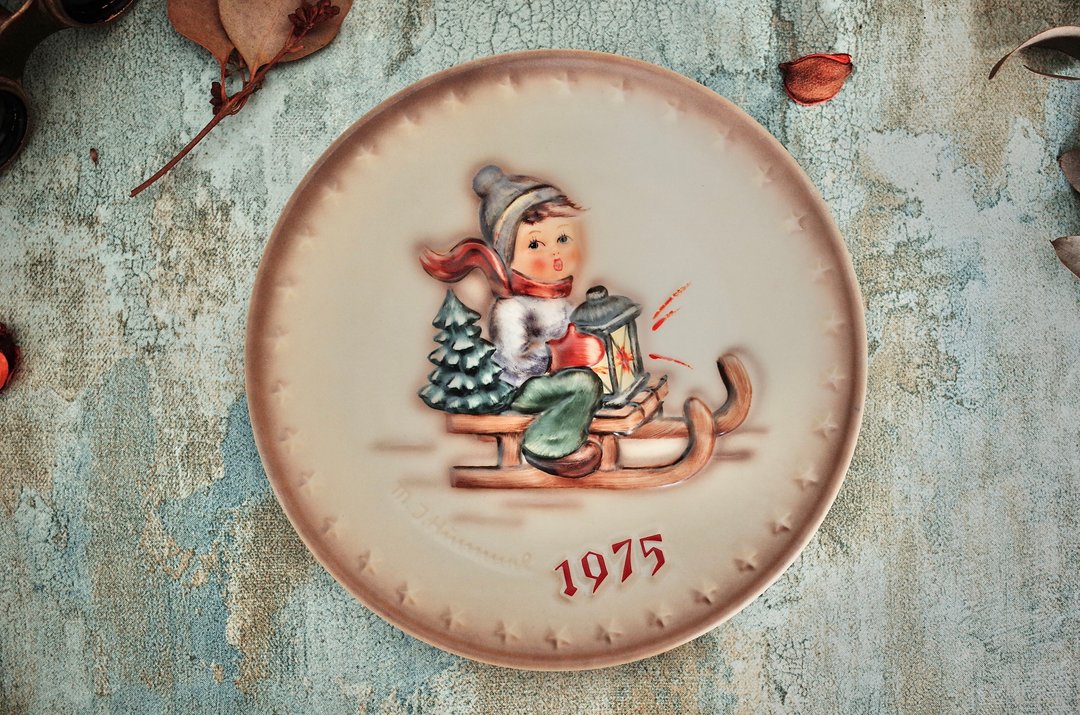 老德国制喜姆娃娃Goebel M.I.Hummel 1975年度纪念盘(稀少原盒装) - 摆饰 - 瓷 卡其色