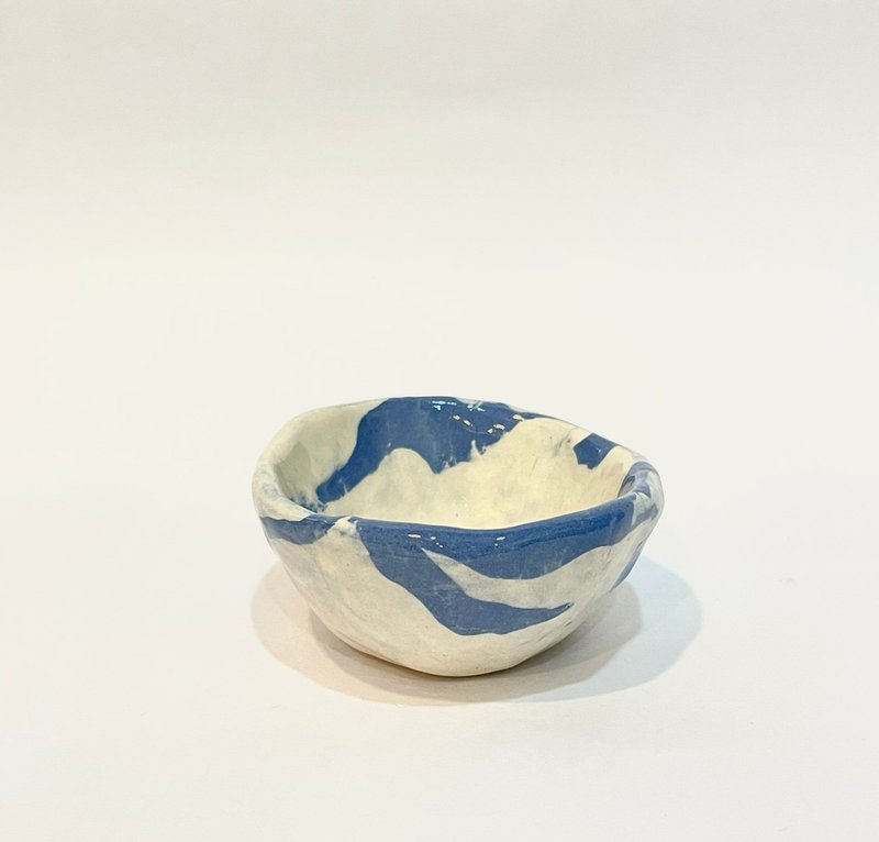 【物喜工作室】手捏绞胎蓝小碗 - 花瓶/陶器 - 陶 蓝色