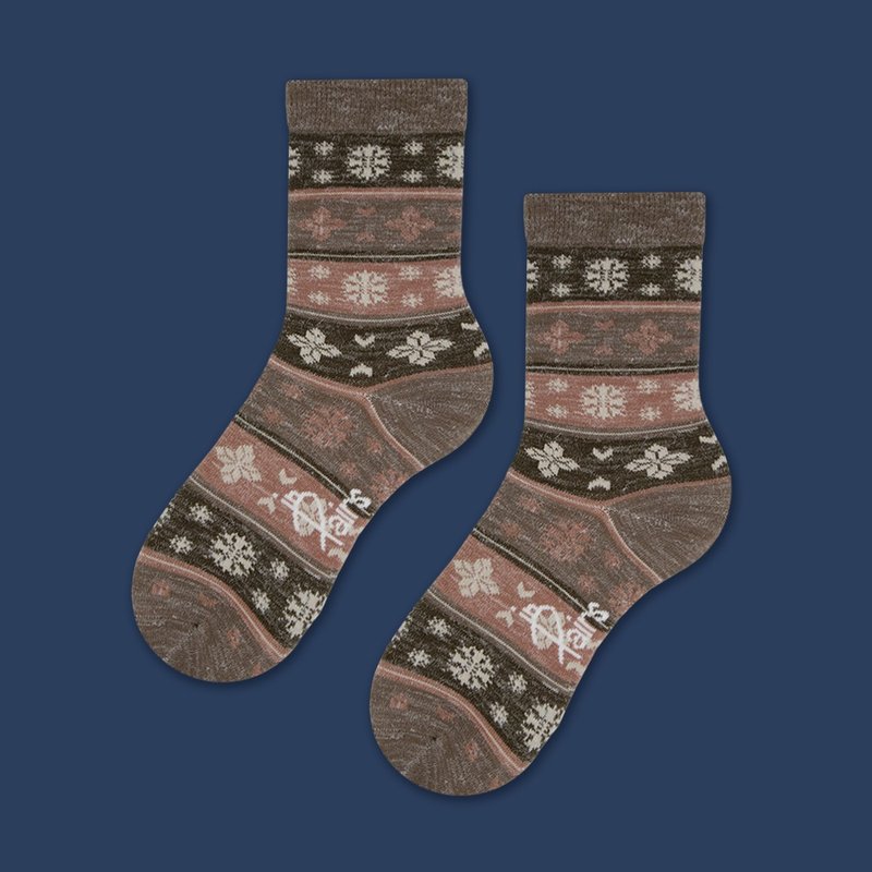 in Pairs | 雪花随风飘中筒毛袜-摩卡 - 袜子 - 其他材质 多色