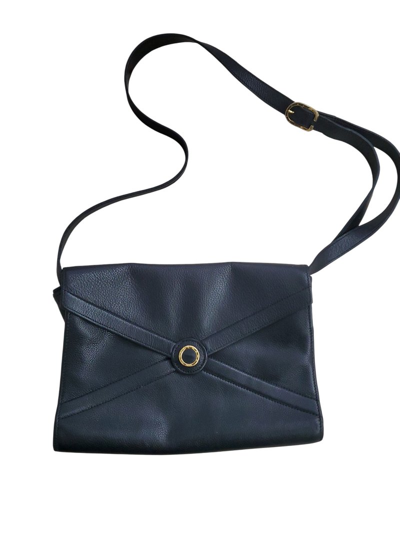 法国制 Longchamp  黑色牛皮 金属印刻  信封式 手拿包 可肩 - 侧背包/斜挎包 - 真皮 黑色