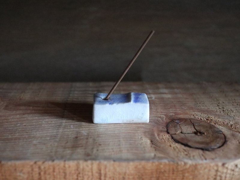 线香座_41 - 蜡烛/烛台 - 瓷 白色