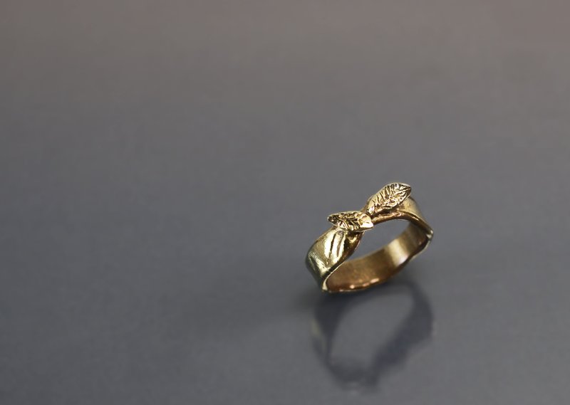 植物系列-交错叶子黄铜戒 - 戒指 - 铜/黄铜 绿色