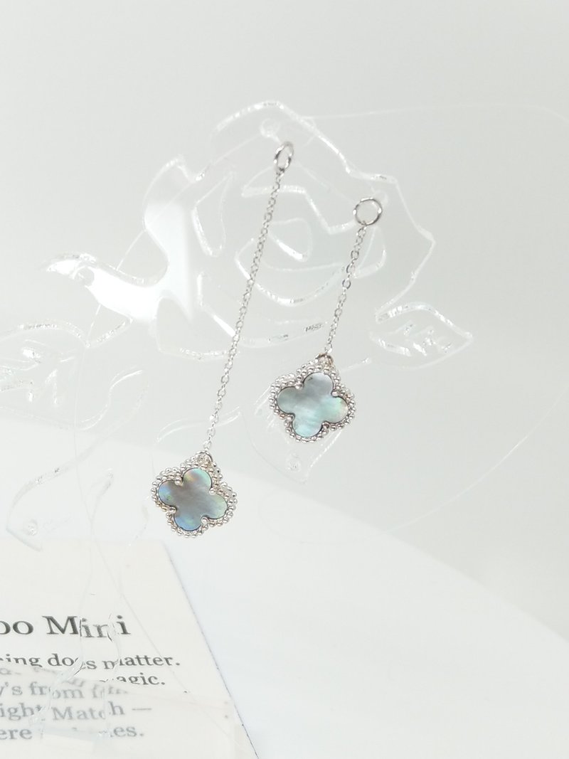 (现货一套)水墨画(白金x灰珍珠母)四叶草事业草18K耳环长短吊饰 - 耳环/耳夹 - 贝壳 灰色