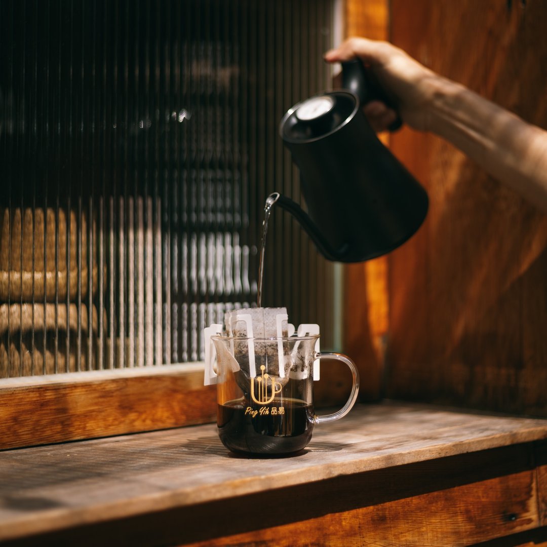 礼物 手工咖啡杯 台湾设计 coffee mug  玻璃马克杯 - 咖啡杯/马克杯 - 玻璃 