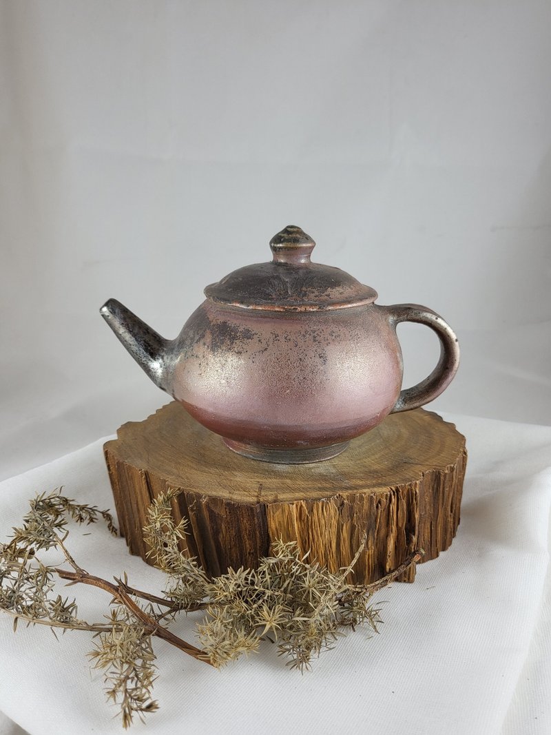 手工柴烧茶壶紫红土 - 茶具/茶杯 - 陶 咖啡色