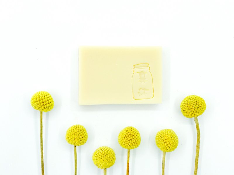 牛奶草原  手工皂 - 肥皂/手工皂 - 植物．花 白色