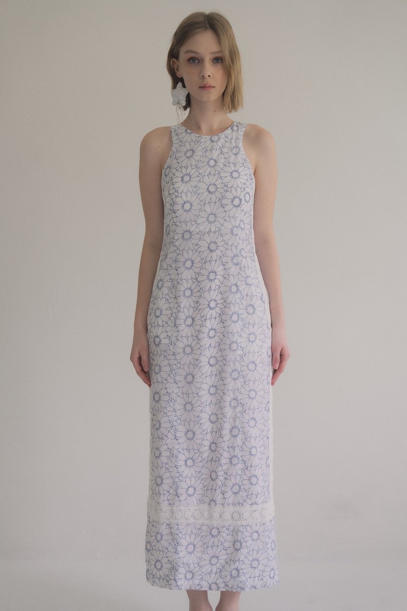 floral lace open back dress 蕾丝挖背洋装  sky blue 天空蓝 - 洋装/连衣裙 - 其他材质 多色