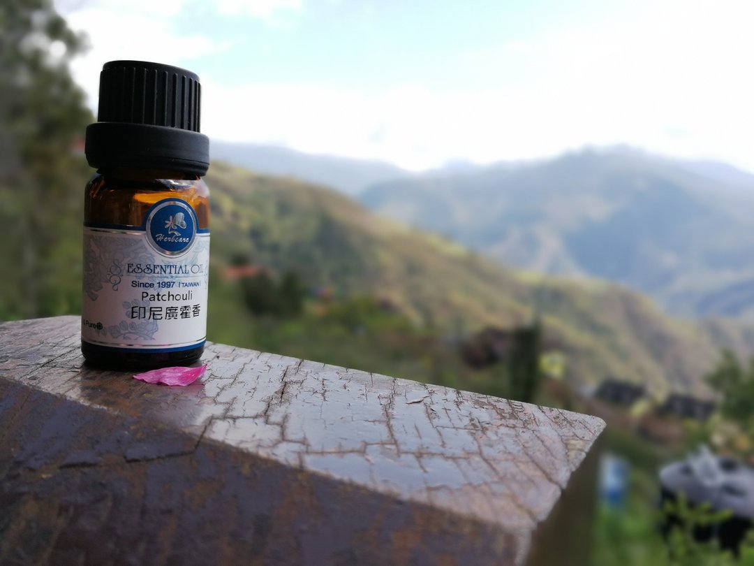 印尼特级广藿香精油 10ml 100% 天然 搔痒克星 生机小农认证精油 - 香薰/精油/线香 - 精油 