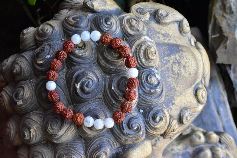 中粒菩提子 (鲁德拉恰) 月光石手链 rjb012 - 项链 - 宝石 白色