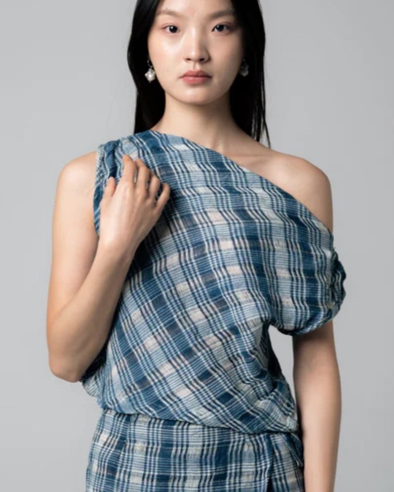 艾米 (Amy) 钴蓝色露肩上衣 - 女装上衣 - 棉．麻 