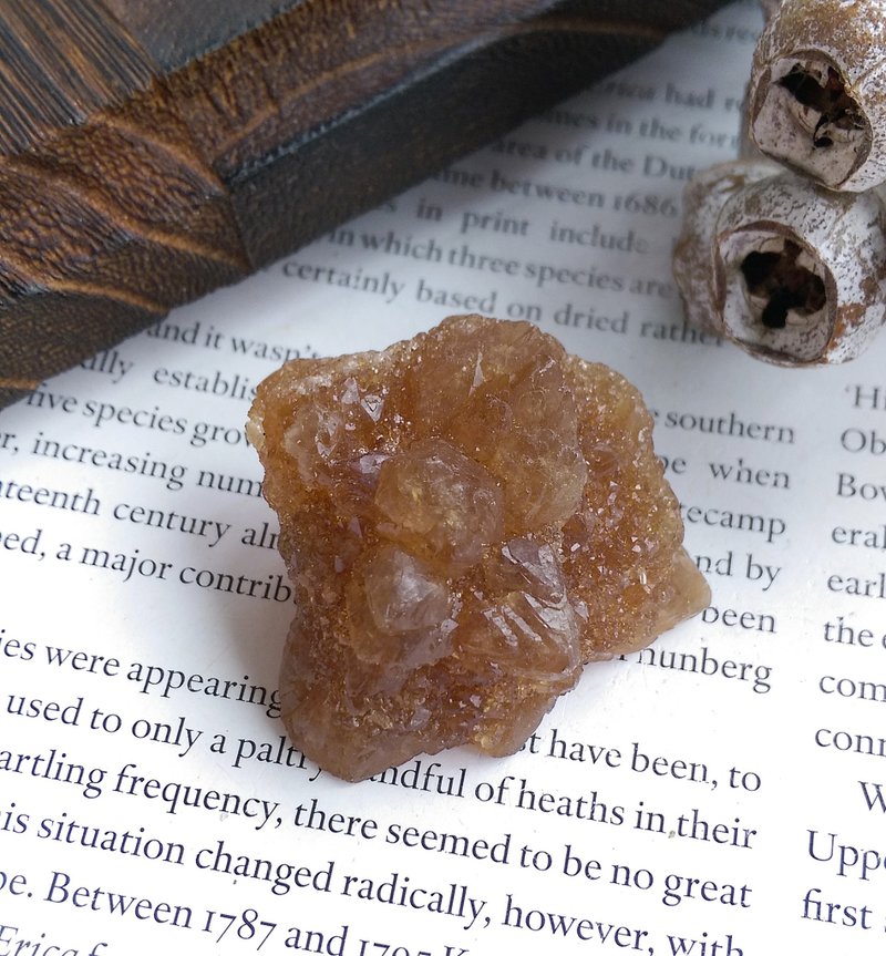 Citrine 摩洛哥产地 黄水晶 小晶花 天然矿石 原矿 - 摆饰 - 其他材质 