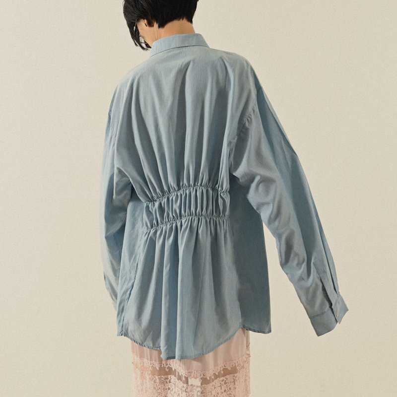 【NaSuBi Vintage】Upcycling纯色抽皱古着衬衫 - 女装衬衫 - 其他人造纤维 蓝色