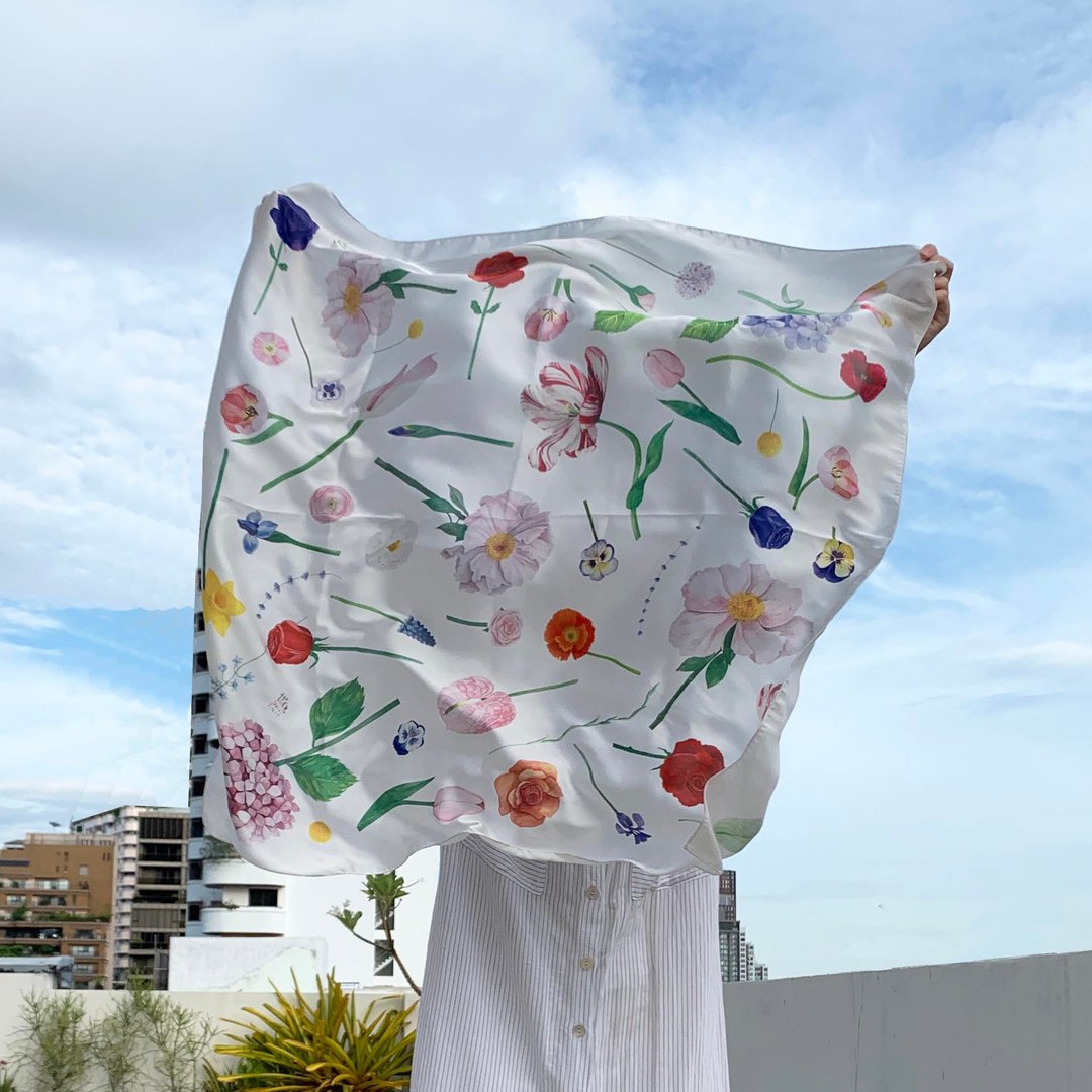 Scarf : silk satin ttq floral scarf : White - 丝巾 - 丝．绢 白色