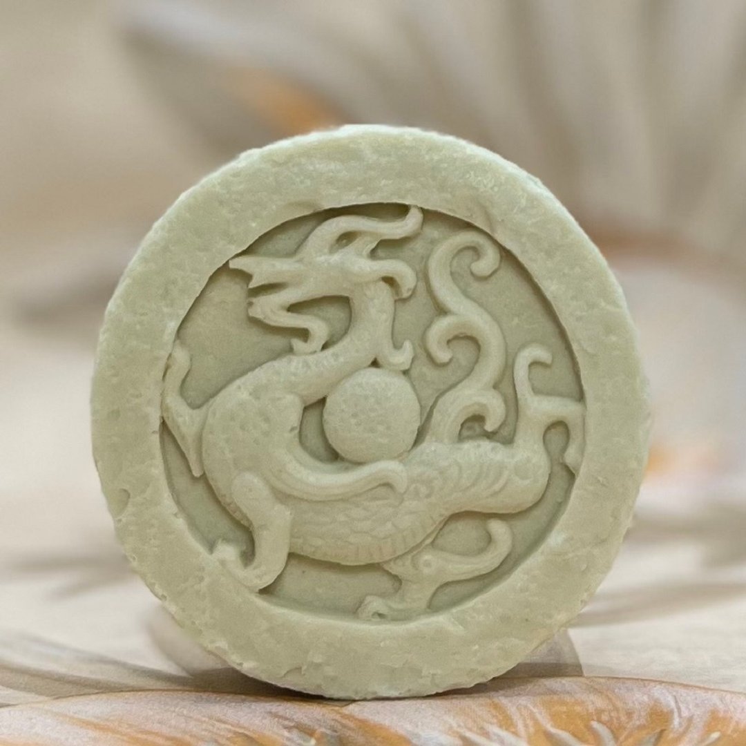 草本古风神兽平安皂(青龙) 草本手工皂 植物萃取搭配精油香氛 - 肥皂/手工皂 - 其他材质 多色
