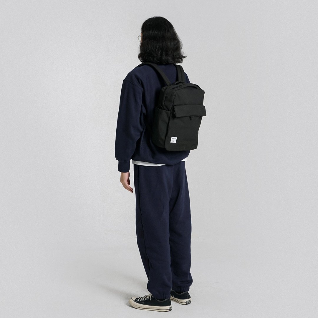 CARTER系列 | 方型13-15寸笔电后背包L号 CARTER ECO (暗黑) - 后背包/双肩包 - 环保材料 黑色