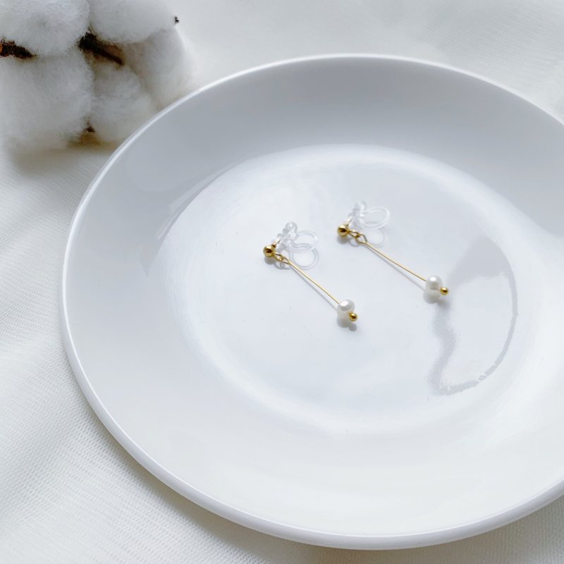 SL319 Light you up 简约珍珠耳环(穿/夹)耳环 - 耳环/耳夹 - 其他金属 