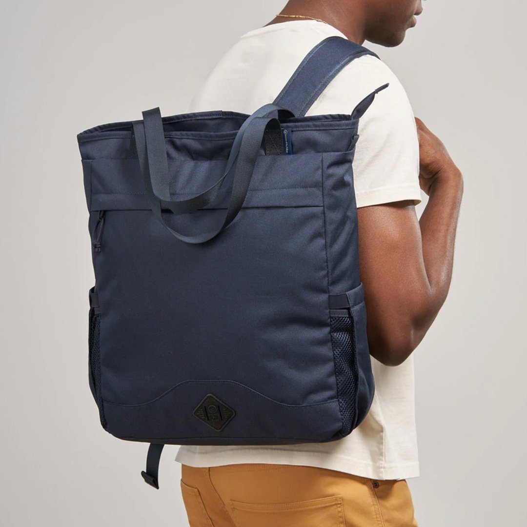 United by Blue 防泼水托特包 Carryall 814-056 (25L) - 手提包/手提袋 - 其他人造纤维 蓝色