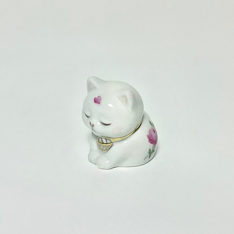 手绘玫瑰鞠躬猫鞠躬猫 - 摆饰 - 瓷 白色