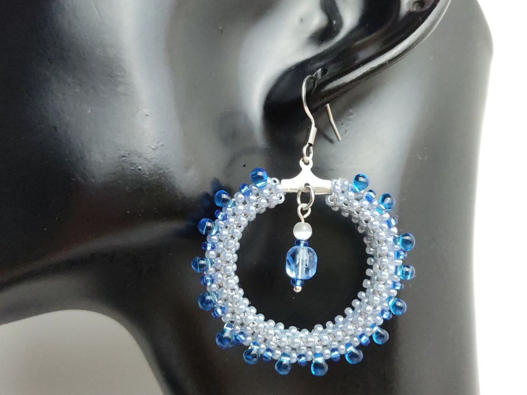 Hoop earrings with blue beads drops large fashionable earrings - 耳环/耳夹 - 玻璃 灰色