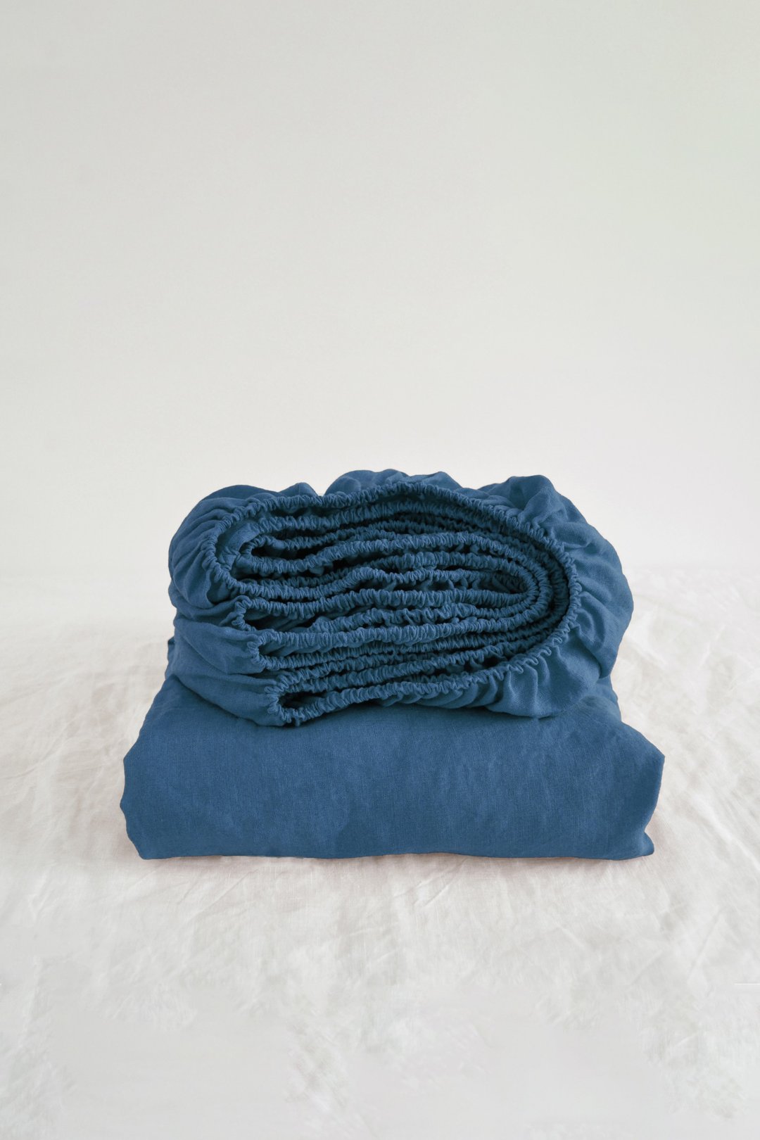 Ocean blue linen fitted sheet / Softened linen bed sheet / Deep pocket - 寝具 - 亚麻 蓝色