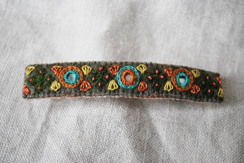 镜面刺绣方形发夹 - 发饰 - 绣线 多色