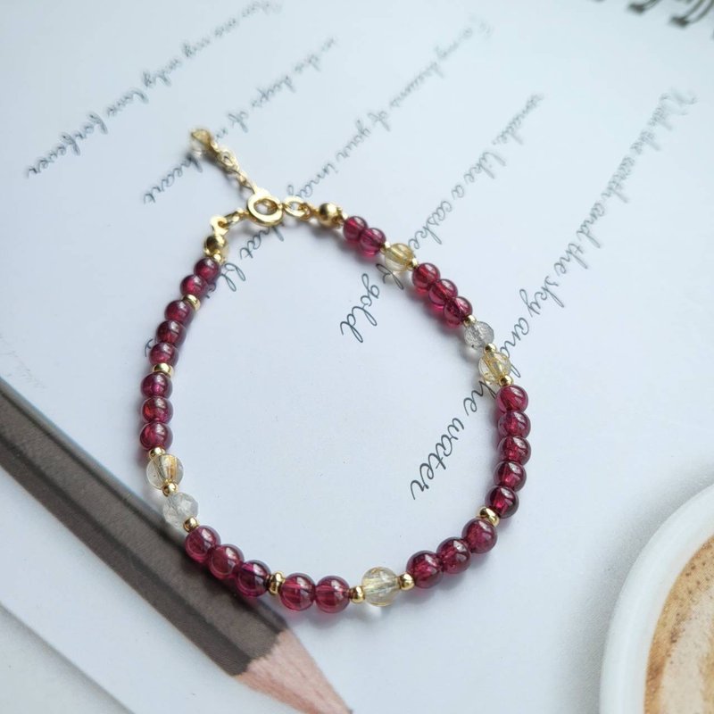 招财/桃花/养颜美容~钛晶紫牙乌石榴石手链 - 手链/手环 - 水晶 