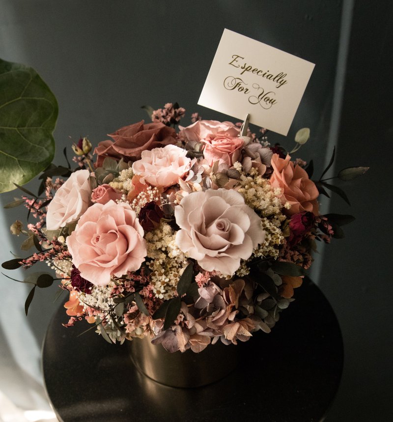 毕业花礼落日枫光秋天红橘大地色系永生花玫瑰花铜金花盆 - 干燥花/捧花 - 植物．花 金色