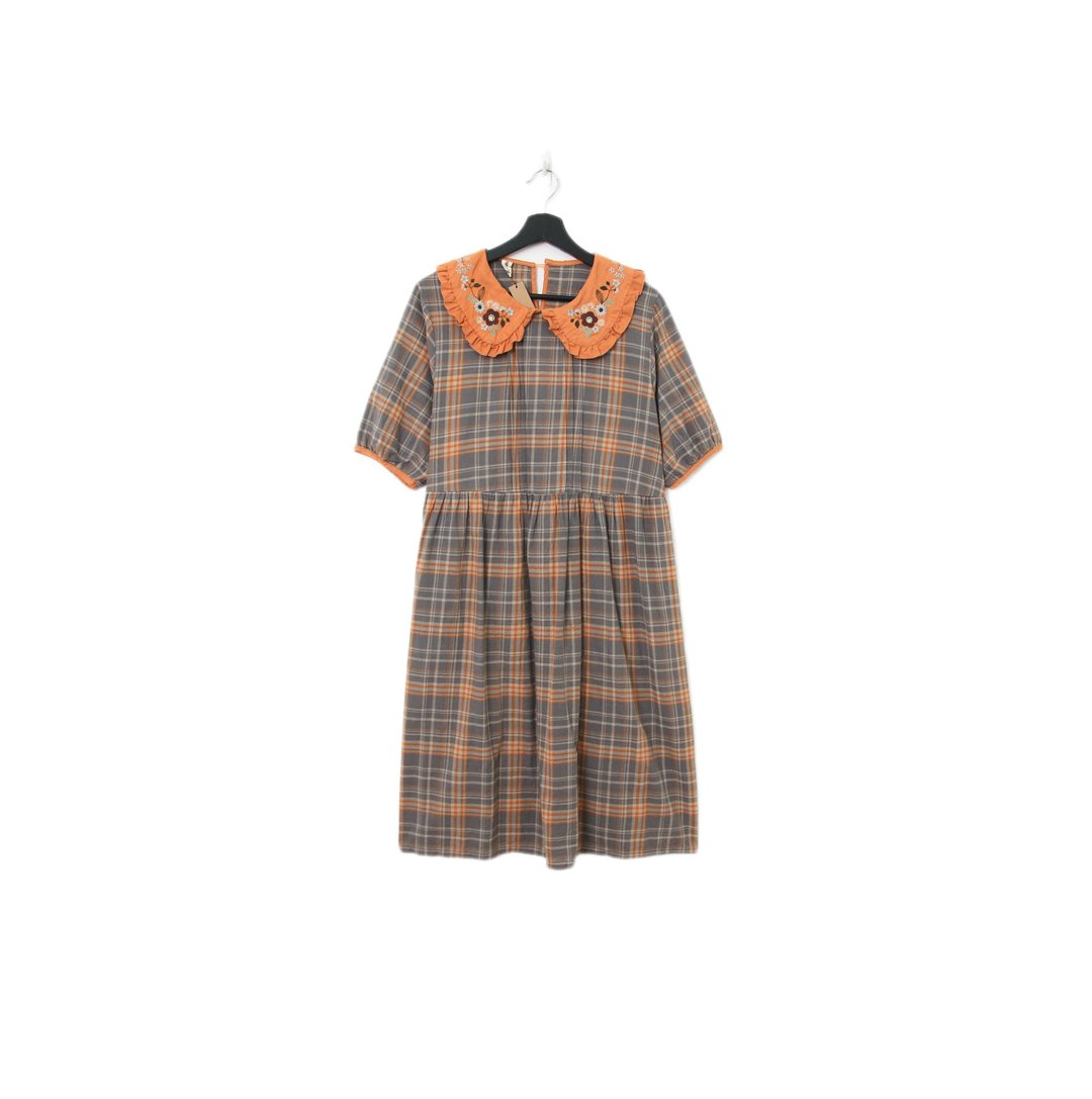 Back to Green-复古长洋装 灰橘格纹 荷叶领Ls-30//vintage dress - 洋装/连衣裙 - 棉．麻 