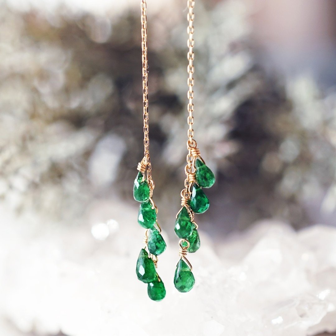 稀有入荷・K10 绿色柘榴石chandelier 耳环 绿水 - 耳环/耳夹 - 宝石 绿色