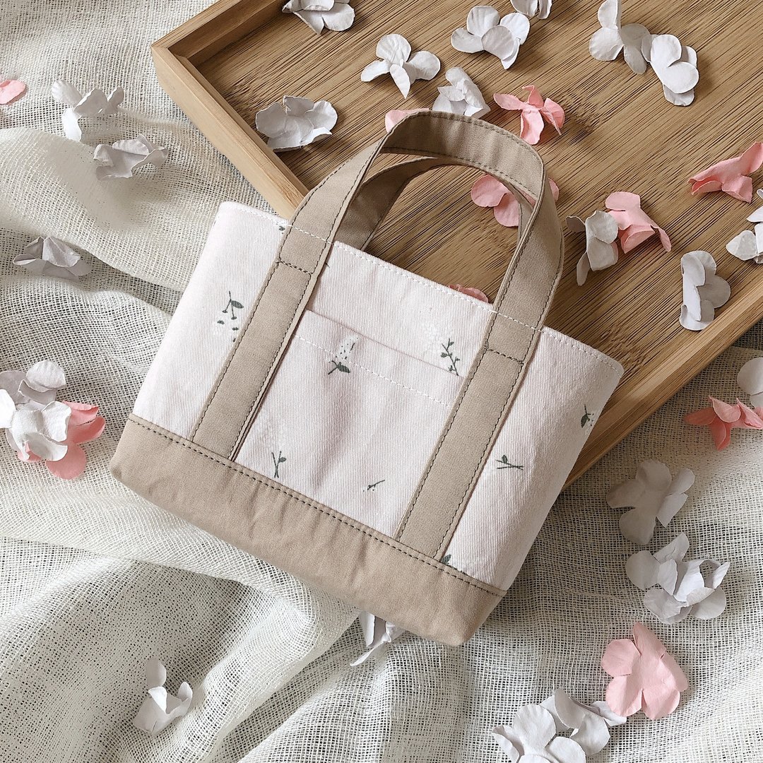 Mini mini tote bag (pink) For the interior of your room - 化妆包/杂物包 - 棉．麻 粉红色